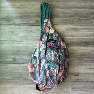 Floral Kavu Rope Bag